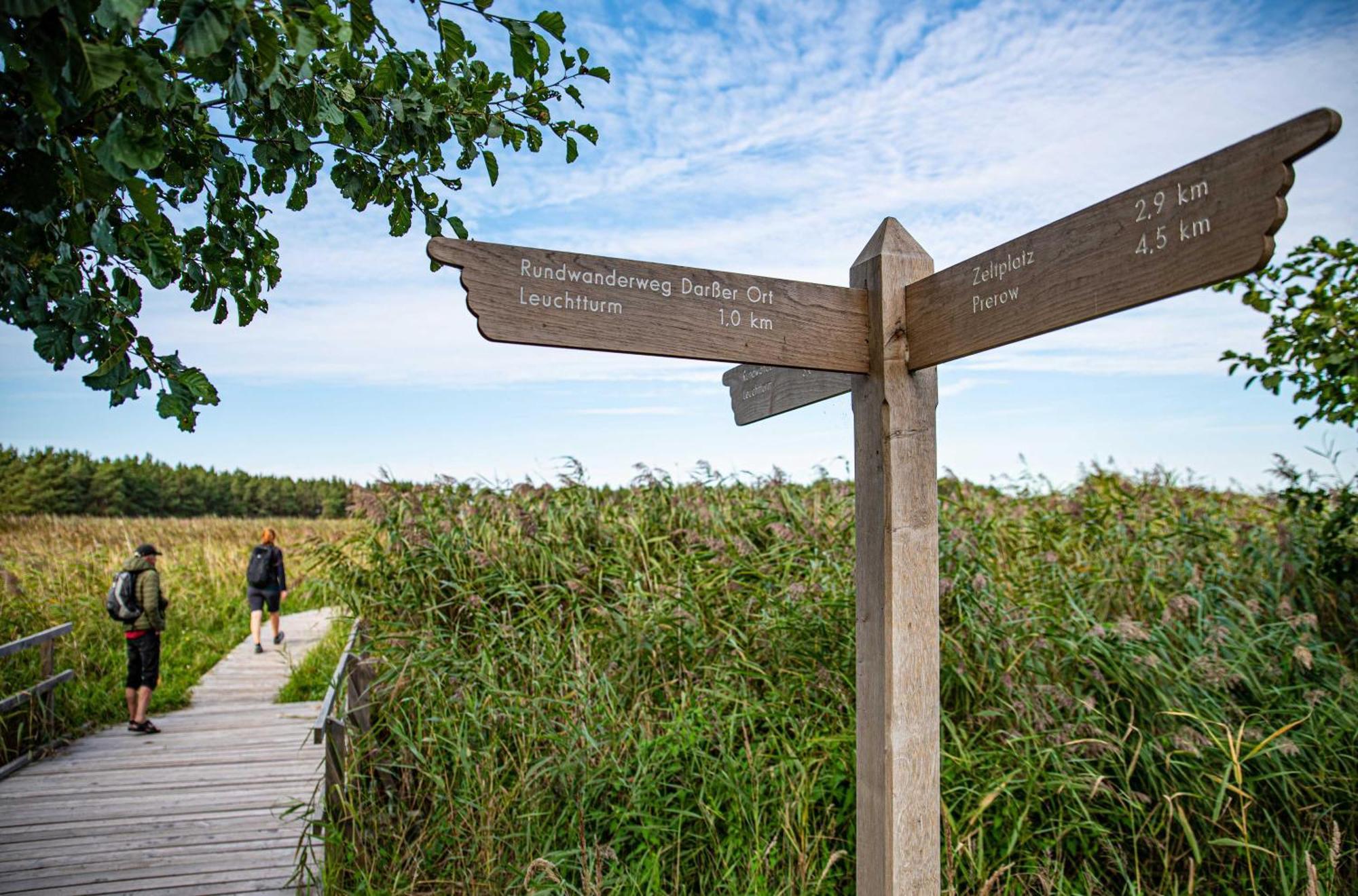 Kleine Freiheit An Der Seebruecke Ostseeheilbad Zingst Exterior foto