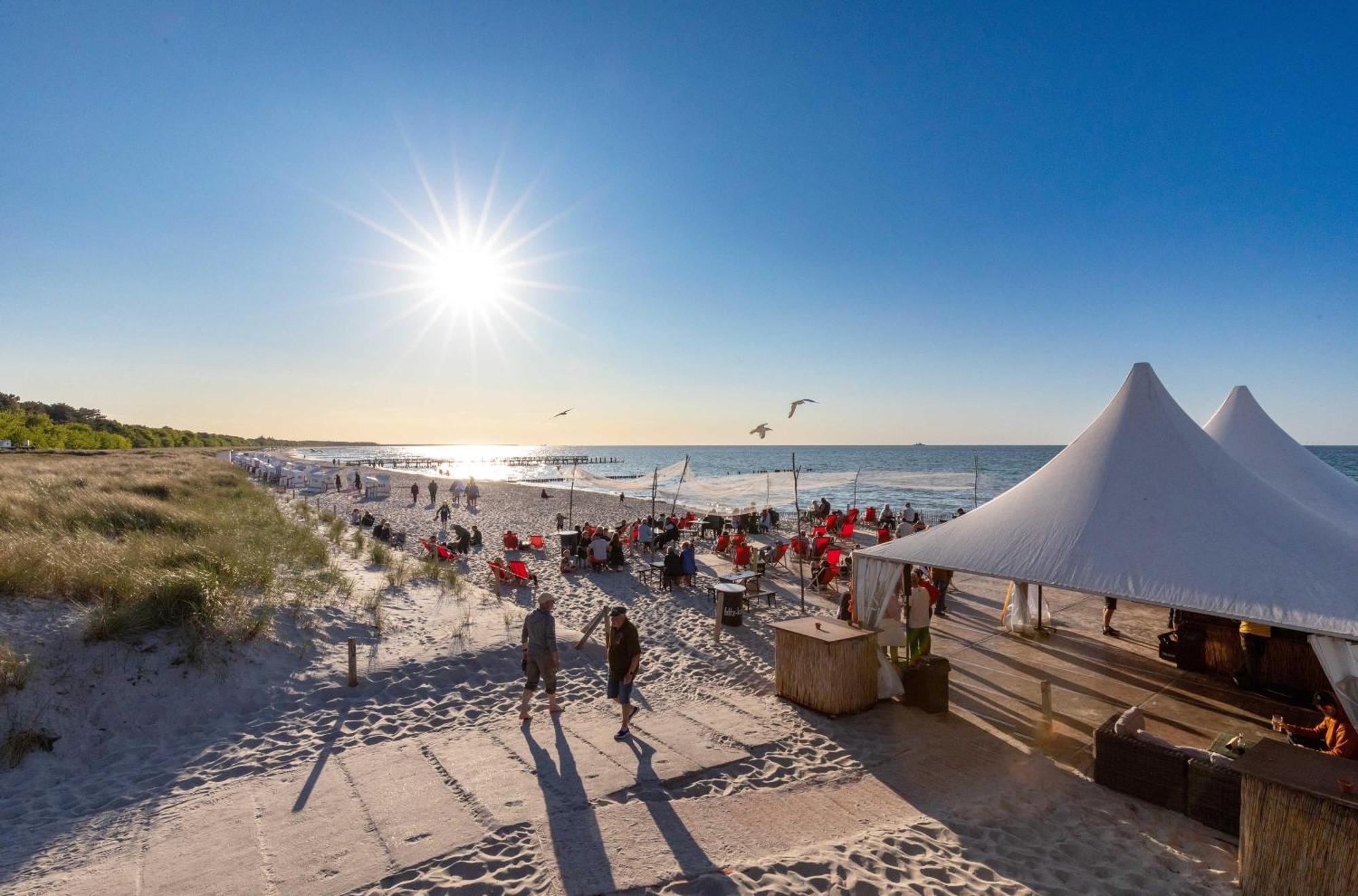 Kleine Freiheit An Der Seebruecke Ostseeheilbad Zingst Exterior foto